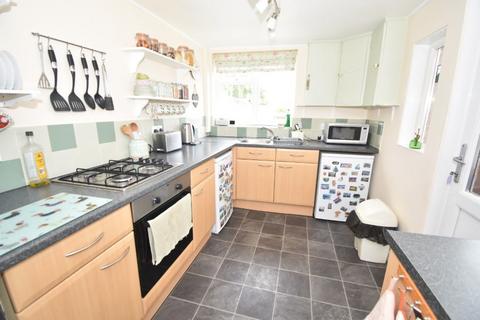 40 Bonnington Grove, Exeter, EX1 2QY