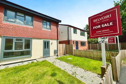 3 bedroom semi-detached house for sale, Eastcroft Road, Wolverhampton WV4