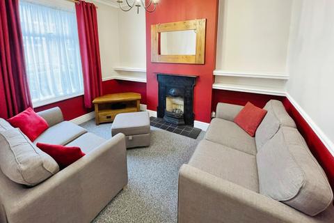 2 bedroom end of terrace house for sale, Catherine Street, Chester, Cheshire, CH1