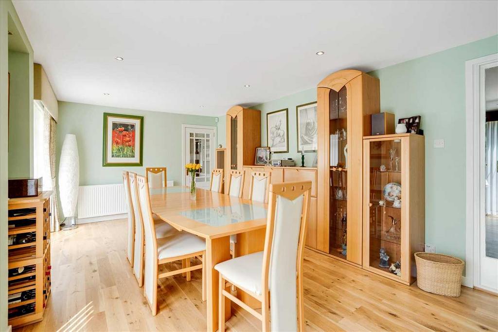 Dining Room (2)