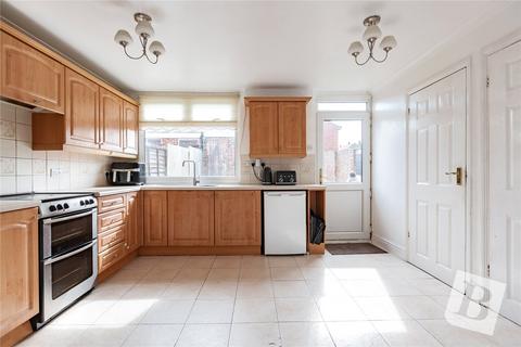 3 bedroom end of terrace house for sale, The Willows, Basildon, Essex, SS13