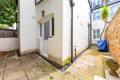 2 bedroom apartment for sale, Wardo Avenue, London, SW6