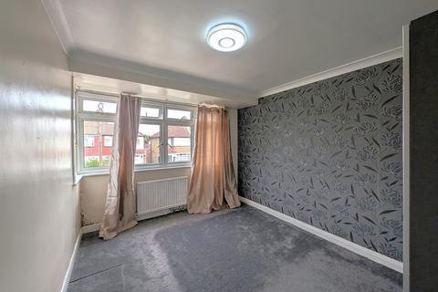 3 bedroom terraced house for sale, Penbury Road, Southall, Greater London, UB2