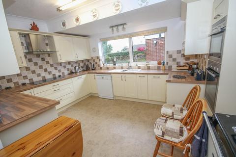 3 bedroom detached house for sale, Hall Lane, South Wootton, PE30