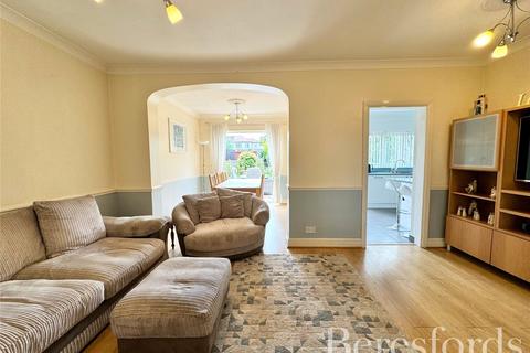 50 Milton Avenue, Hornchurch, RM12 4BW