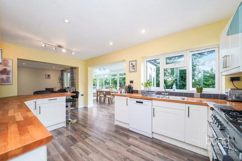 5 bedroom detached house for sale, Westerings, Chelmsford CM3
