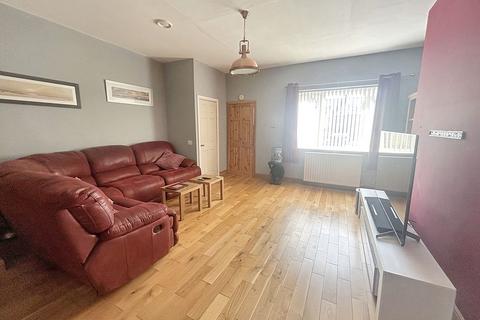 2 bedroom flat for sale, Harrow Street, Shiremoor, Newcastle upon Tyne, Tyne and Wear, NE27 0QY