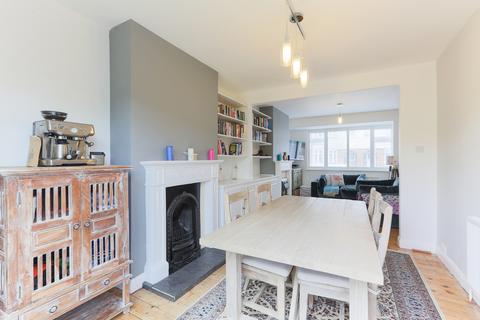 3 bedroom terraced house for sale, Lilian Road, Streatham Vale