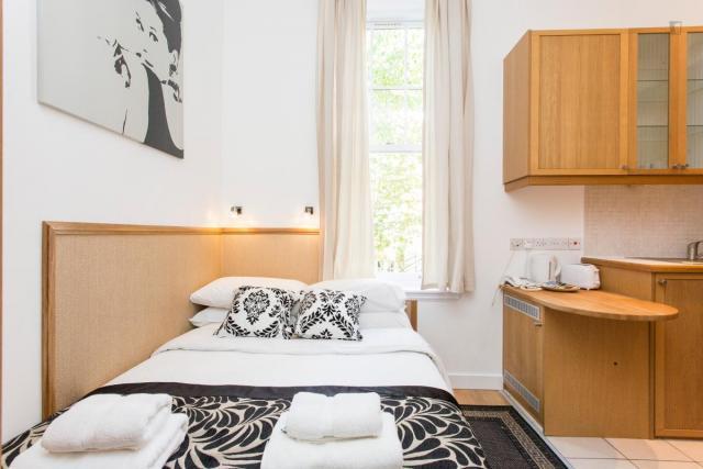 Single Studio Apartment To Rent, Fulham