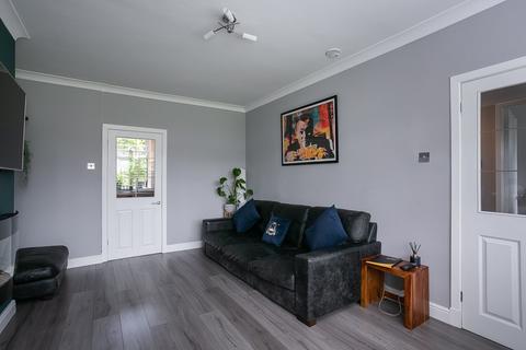 2 bedroom ground floor flat for sale, Stenhouse Drive, Stenhouse, Edinburgh, EH11