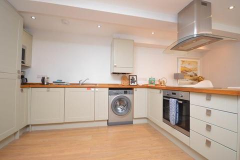 1 bedroom flat for sale, Mount Wise, Newquay, TR7