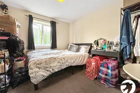 2 bedroom flat to rent, Cutter House, Macarthur Close, Erith, DA8