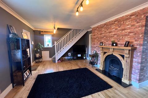 3 bedroom semi-detached house for sale, Matlock Road, Barnsley, S71