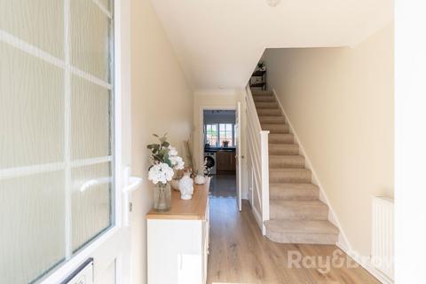 33 Bryn Pinwydden, Cardiff, CF23 7DE