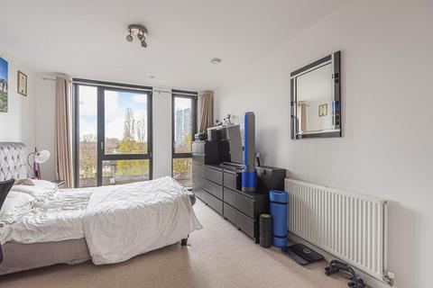 2 bedroom flat for sale, Black Prince Road, Lambeth