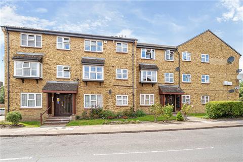 40 Parish Gate Drive, Sidcup, DA15 8TH