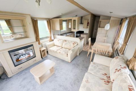 2 bedroom static caravan for sale, New Romney Holiday Park