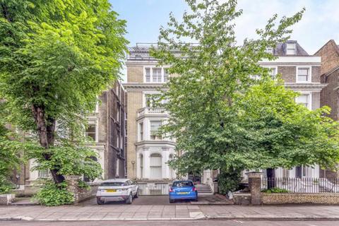 3 bedroom apartment to rent, Redcliffe Gardens, London, SW10