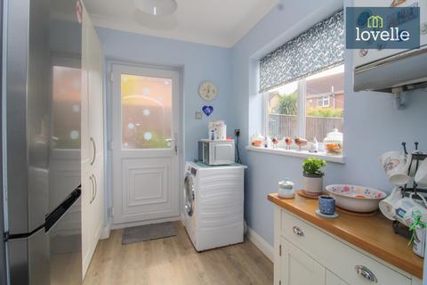 46 Defender Drive, Grimsby, DN37 9PQ