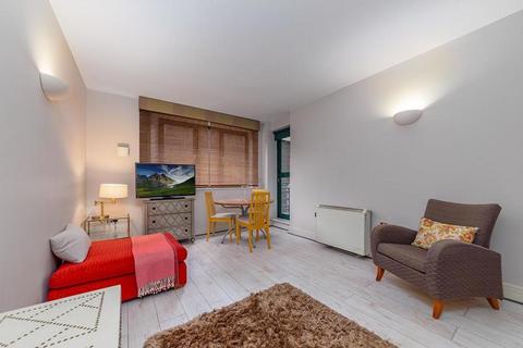 1 bedroom maisonette to rent, Londinium Tower, Mansell Street