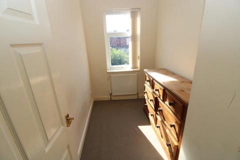 3 bedroom terraced house for sale, Racecommon Road, Barnsley