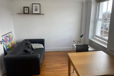 1 bedroom flat to rent, Kingsland Road, London E8