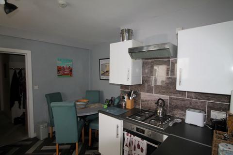 2 bedroom apartment for sale, York Road, Colwyn Bay LL29