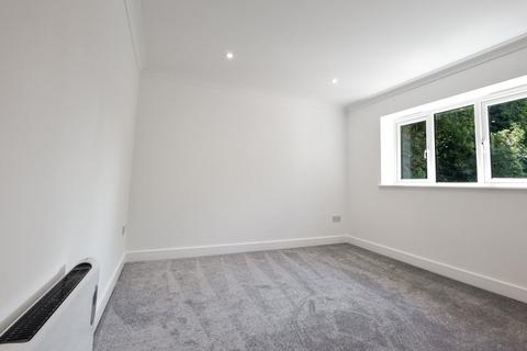 2 bedroom flat for sale, The Sidings, Lyminge, Folkestone, CT18