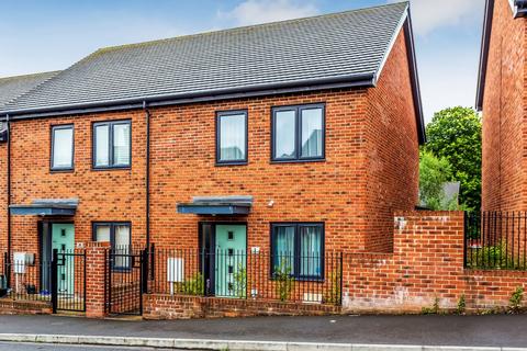 3 bedroom end of terrace house for sale, Warren Walk, Tunbridge Wells, TN2