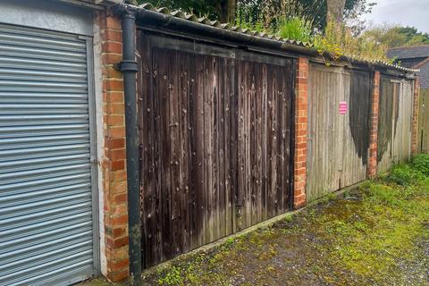 Garage for sale, Sour Milk Hill Lane, Gateshead, Tyne and Wear, NE9