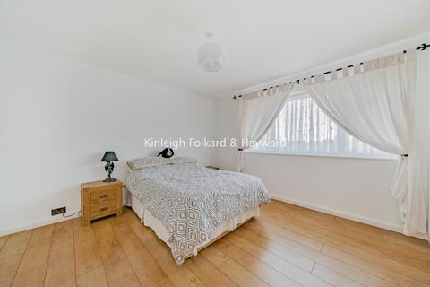 29 Ribston Close, Bromley, BR2 8LS