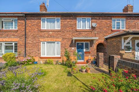 4 bedroom terraced house for sale, Murray Road, Richmond, TW10