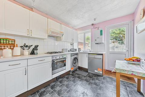 4 bedroom terraced house for sale, Murray Road, Richmond, TW10