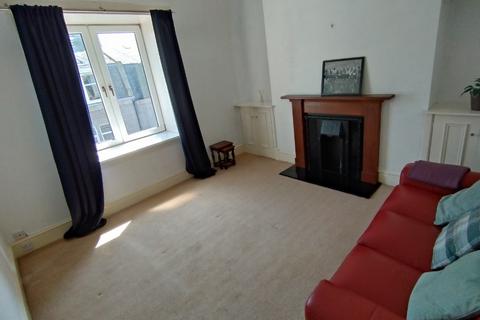 2 bedroom flat to rent, Wallfield Crescent, Rosemount, Aberdeen, AB25