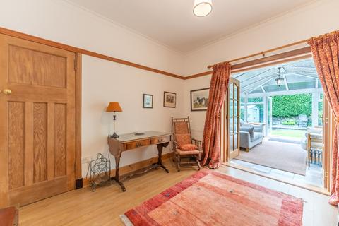 3 bedroom semi-detached bungalow for sale, Linn Drive, Netherlee, Glasgow, East Renfrewshire, G44 3PT