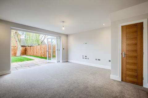 2 bedroom end of terrace house to rent, Cloister Way, Leamington Spa, CV32