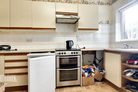 2 Haslam Crescent, Sheffield, S8 7GR