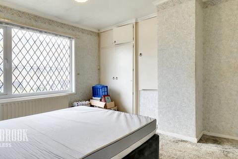 2 Haslam Crescent, Sheffield, S8 7GR