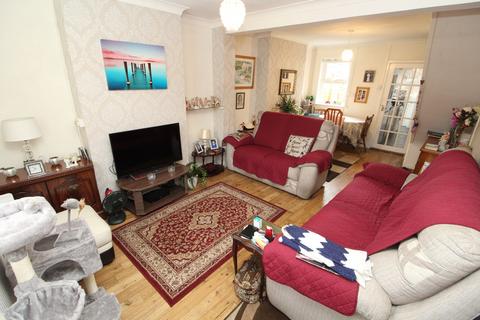 2 bedroom terraced house for sale, Beaconsfield Place, Newport Pagnell