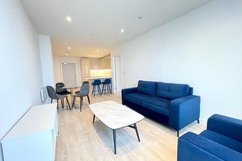 2 bedroom apartment to rent, Queen Street, Salford M3