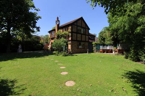 5 bedroom detached house for sale, Linden Green, Cleveleys FY5