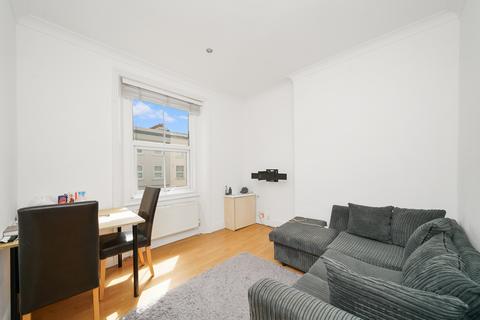 2 bedroom flat to rent, Kingsland High Street, London E8