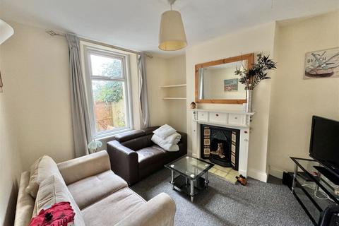 5 bedroom end of terrace house for sale, Guildford Street, Plymouth PL4