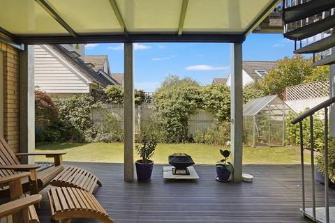 8 Westgate, St Marys Island, Chatham, ME4 3SG