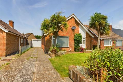 2 bedroom detached bungalow for sale, Birkdale Close, Worthing, BN13