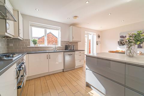 19 Clos Ystwyth, Caldicot, NP26 4RE
