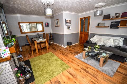 4 bedroom end of terrace house for sale, Kenton Court, South Shields