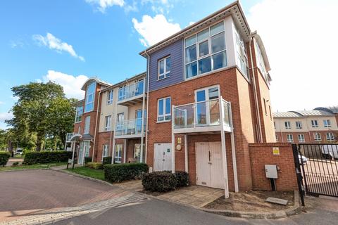 2 bedroom flat for sale, Pumphouse Crescent, Watford WD17