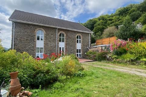 3 bedroom detached house for sale, Cyfyng Road, Ystalyfera, Swansea.