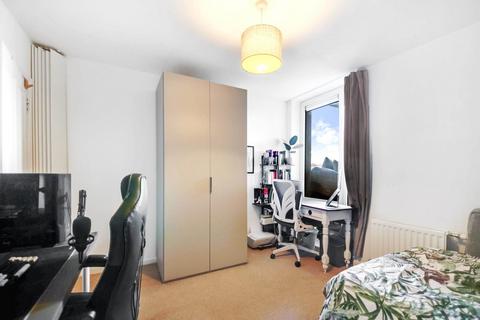 1 bedroom apartment for sale, High Road, North Finchley